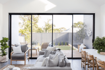 Sliding Door