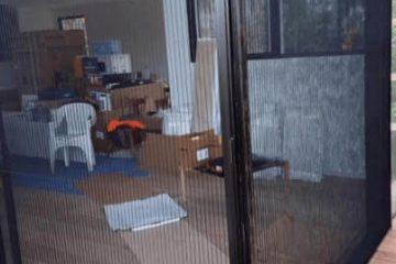 Retractable screen