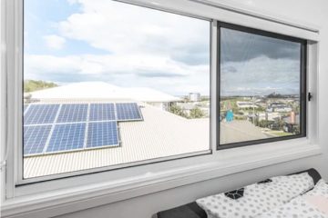Low-E glass versus double glazed aluminium windows comparison